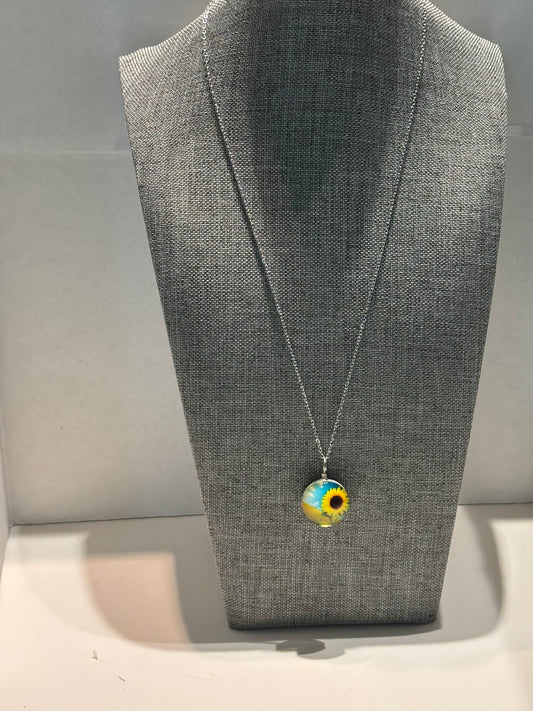 Blue Sky Sunflower Necklace – A Symbol of Light and Renewal